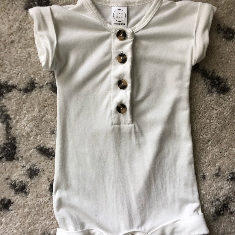 Lou Lou & Co Finley Newborn Romper.